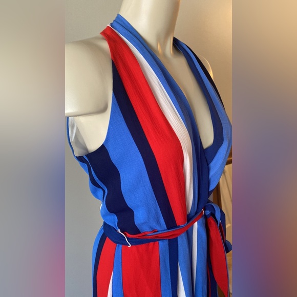 JULIA JORDAN
Women's Halter Surplus Hi-Low Belted Midi Dress In Blue Multi - Picture 16 of 16